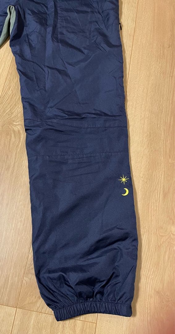 LUZe SOMBRAピステ上下（L）