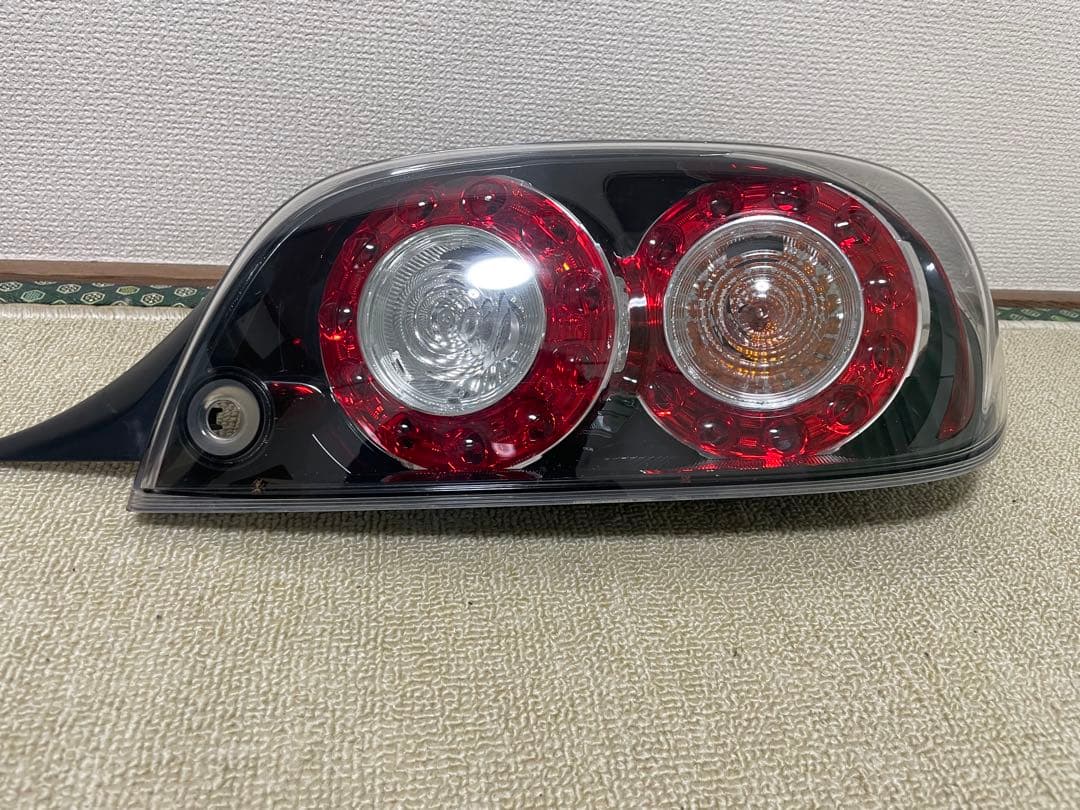 rx8後期純正テール