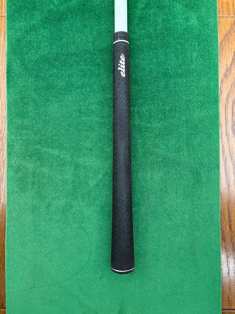 タイトリストスリーブ付き Tour AD IZ 5S ドライバー用