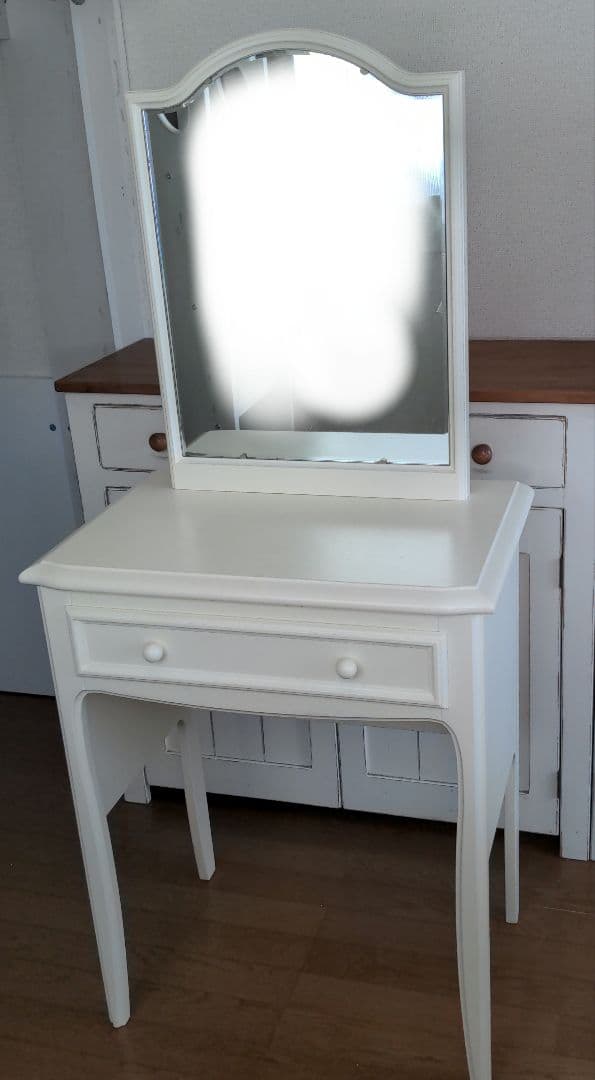 フランフラン エルガ ドレッサー