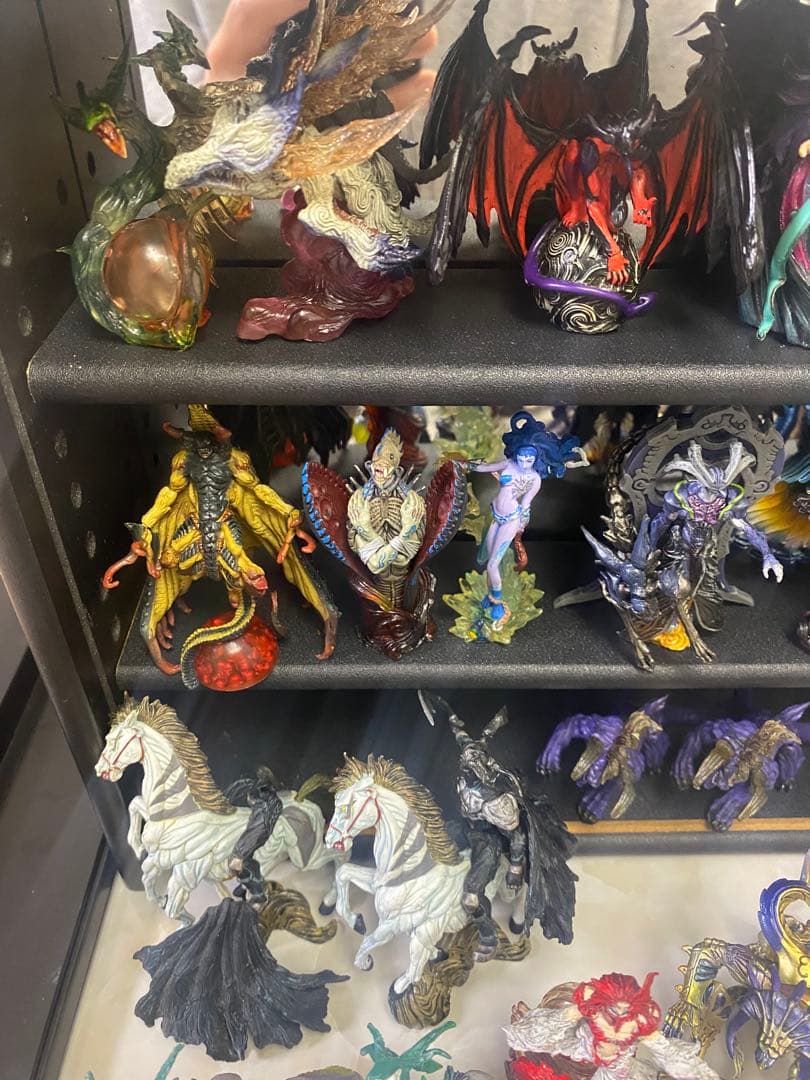 まとめ売り　ファイナルファンタジー　クリーチャーズ　47体(33種)