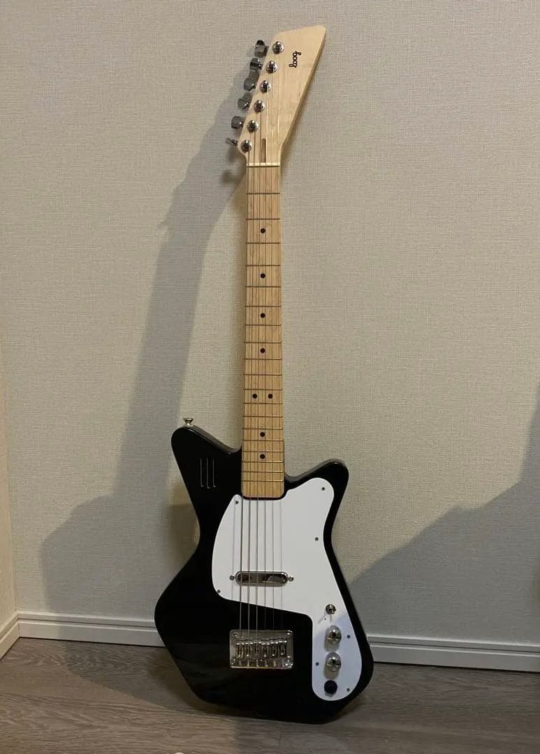 【Loog - エレキギター】ルーグ　アンプ付きミニギター