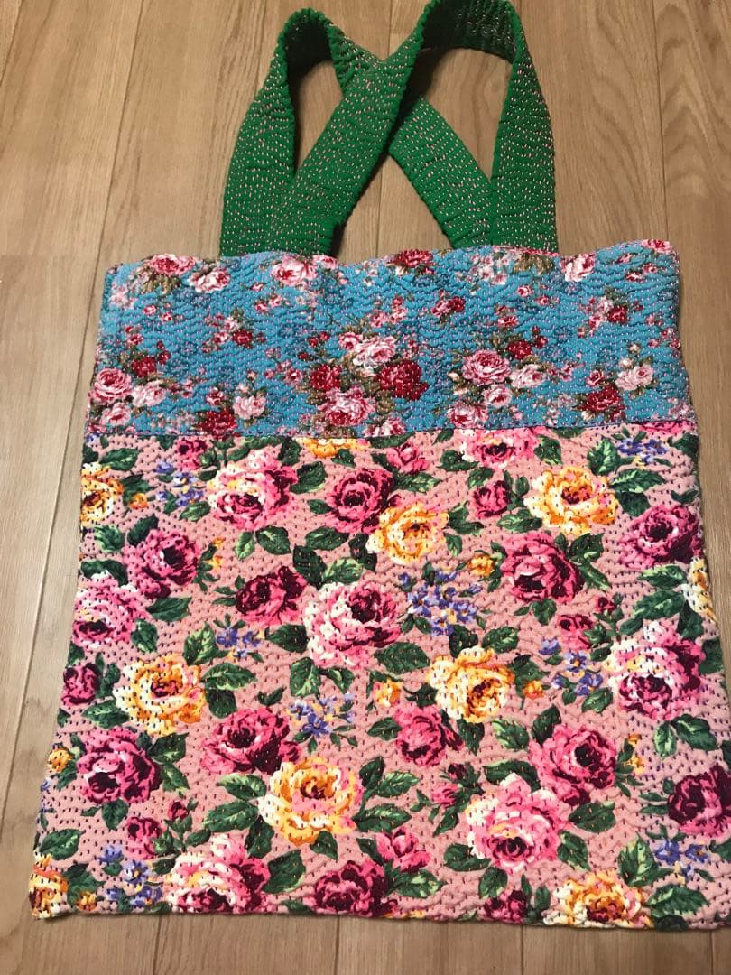 刺し子　刺子　波模様　花柄　バッグ 緑のハンドル付き　リバーシブル　グドゥリー