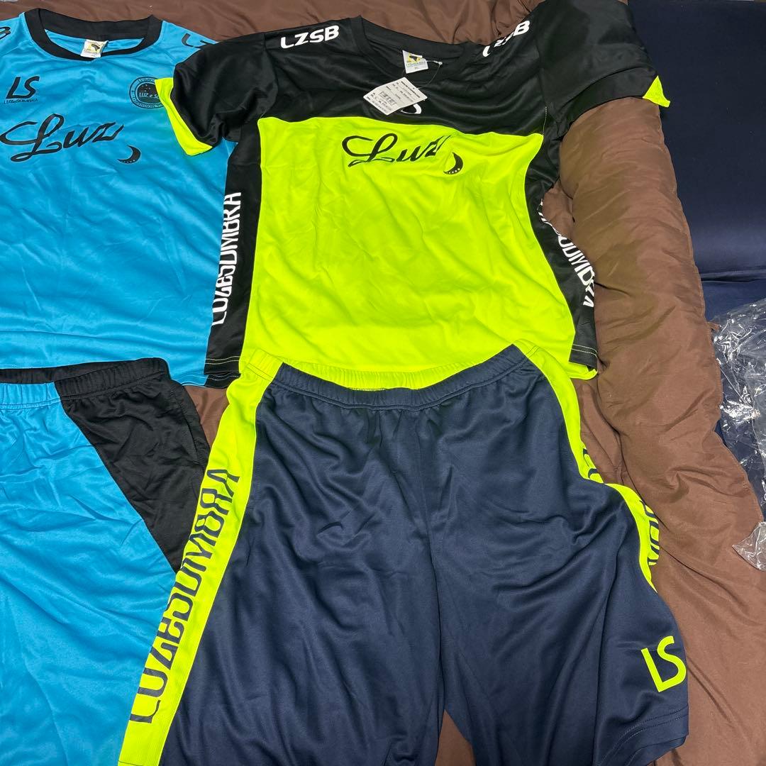 新品未使用　ルースイソンブラ　セットアップ　ユニフォーム　3セット　XL