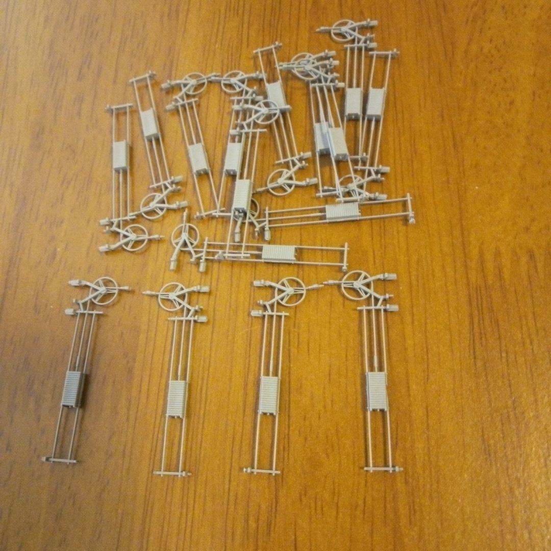 TOMIX 複線高架線路／複線高架橋脚・レンガ橋脚／複線架線柱・鉄骨型まとめ売り