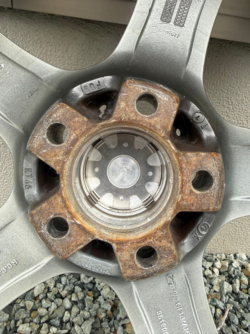 カールソン1/5 19インチ10j4本