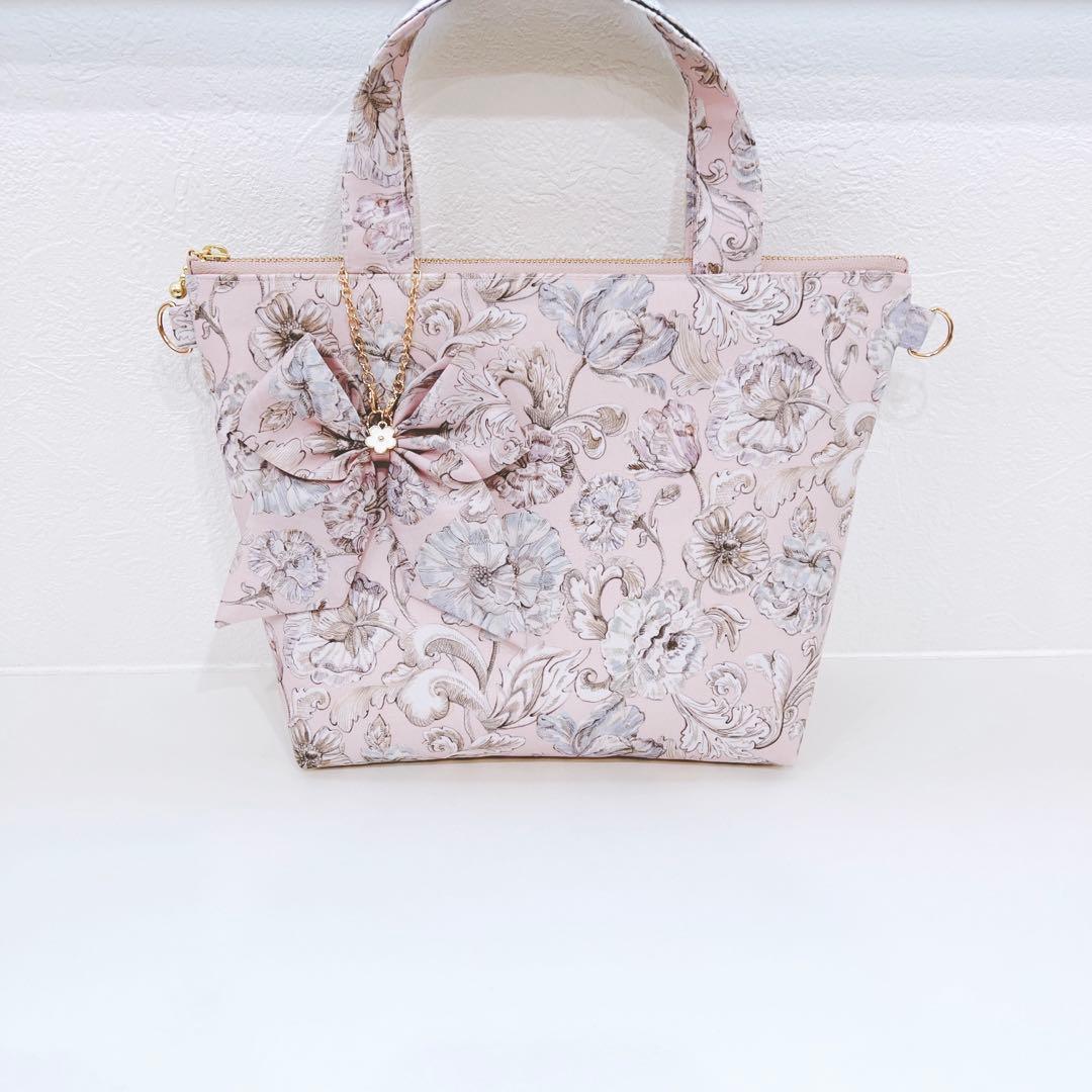 【K☆ページ】リバティ　縮小セリーヌ　リボンチャーム付き楕円底バッグ