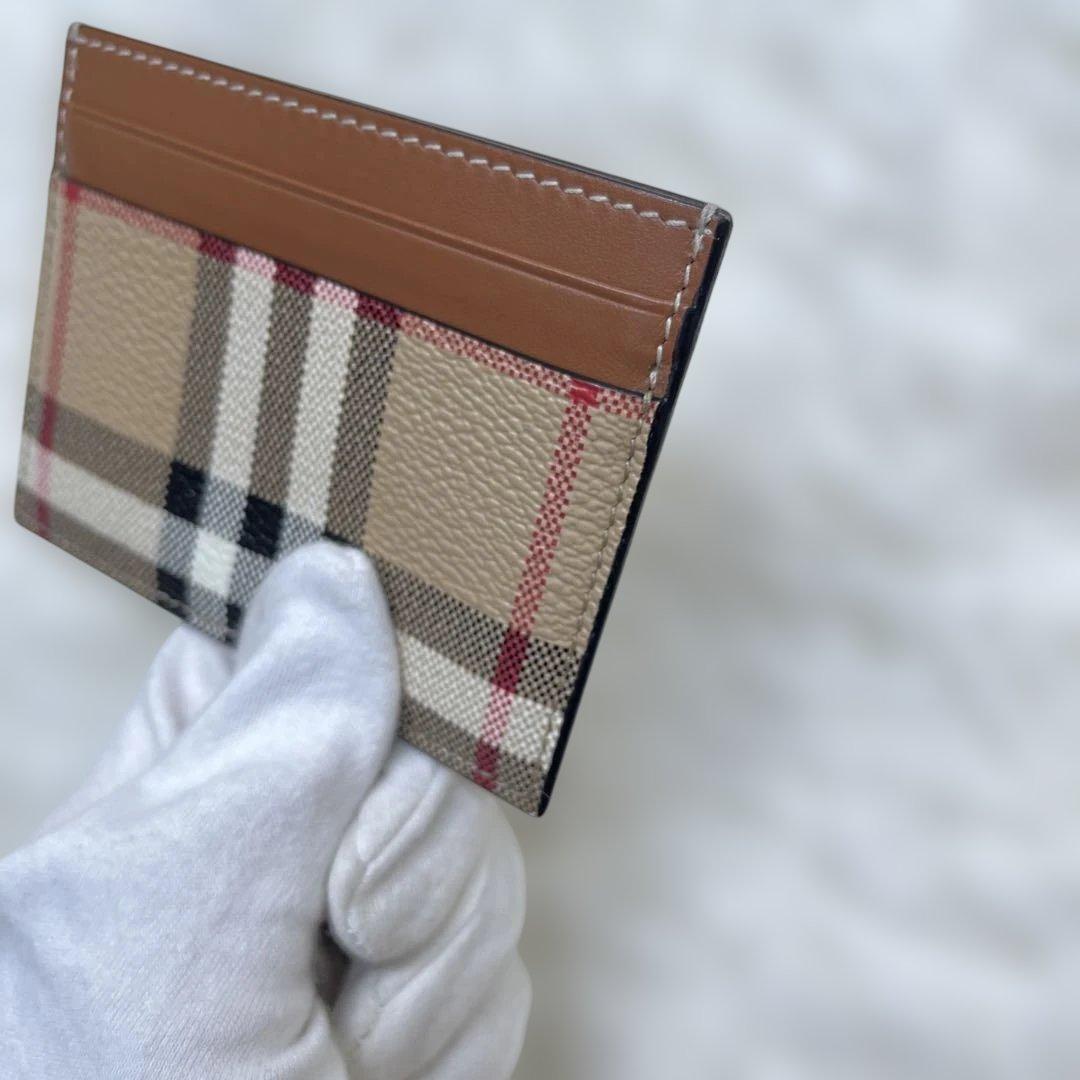 BURBERRY バーバリー 名刺入れ カードケース ノバチェック ユニセックス