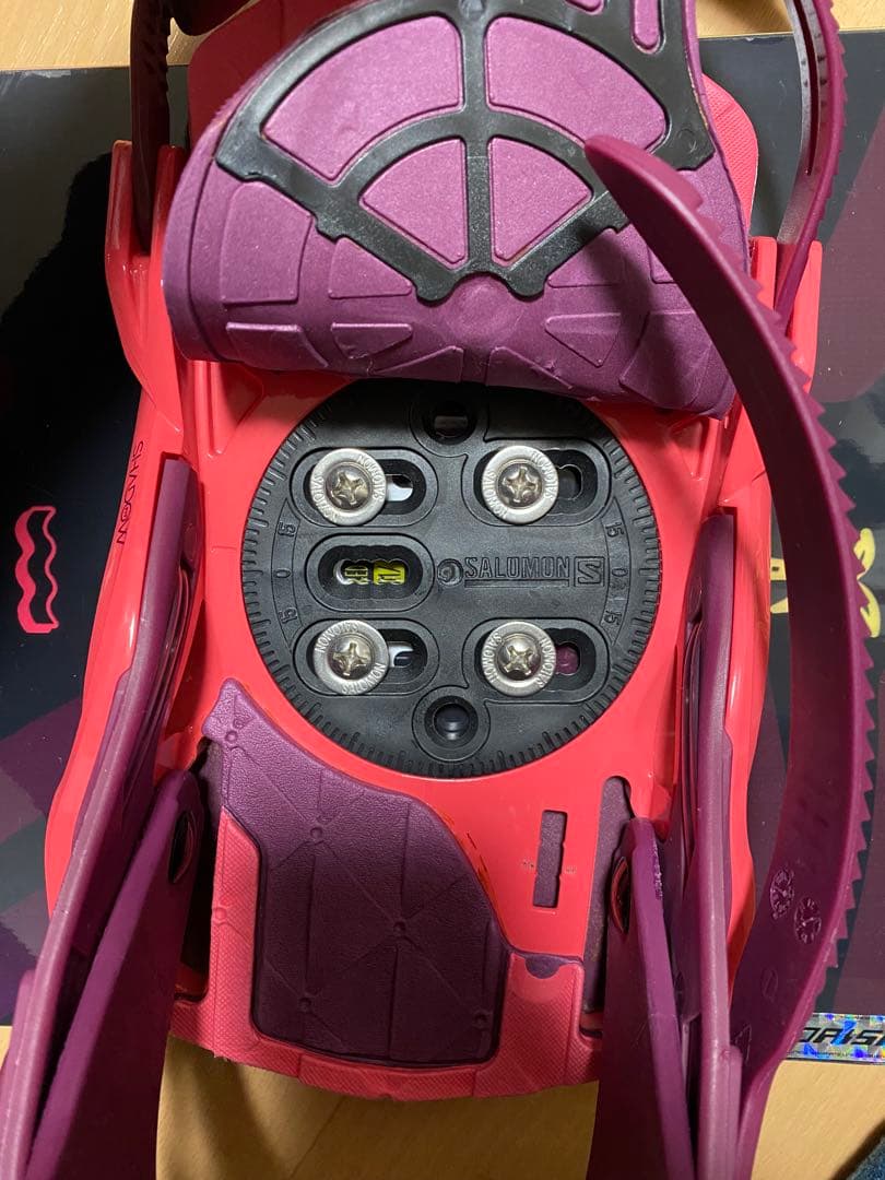 サロモン　スノーボード OH YEAH ビンディング ミラージュ　レディース