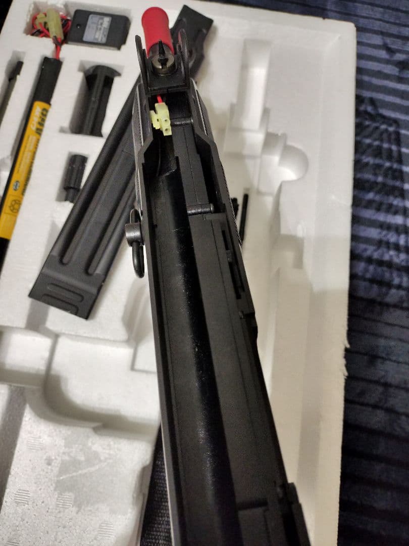 UZI SMG　ウージーサブマシンガン　東京マルイ　電動　ジャンク　18歳以上