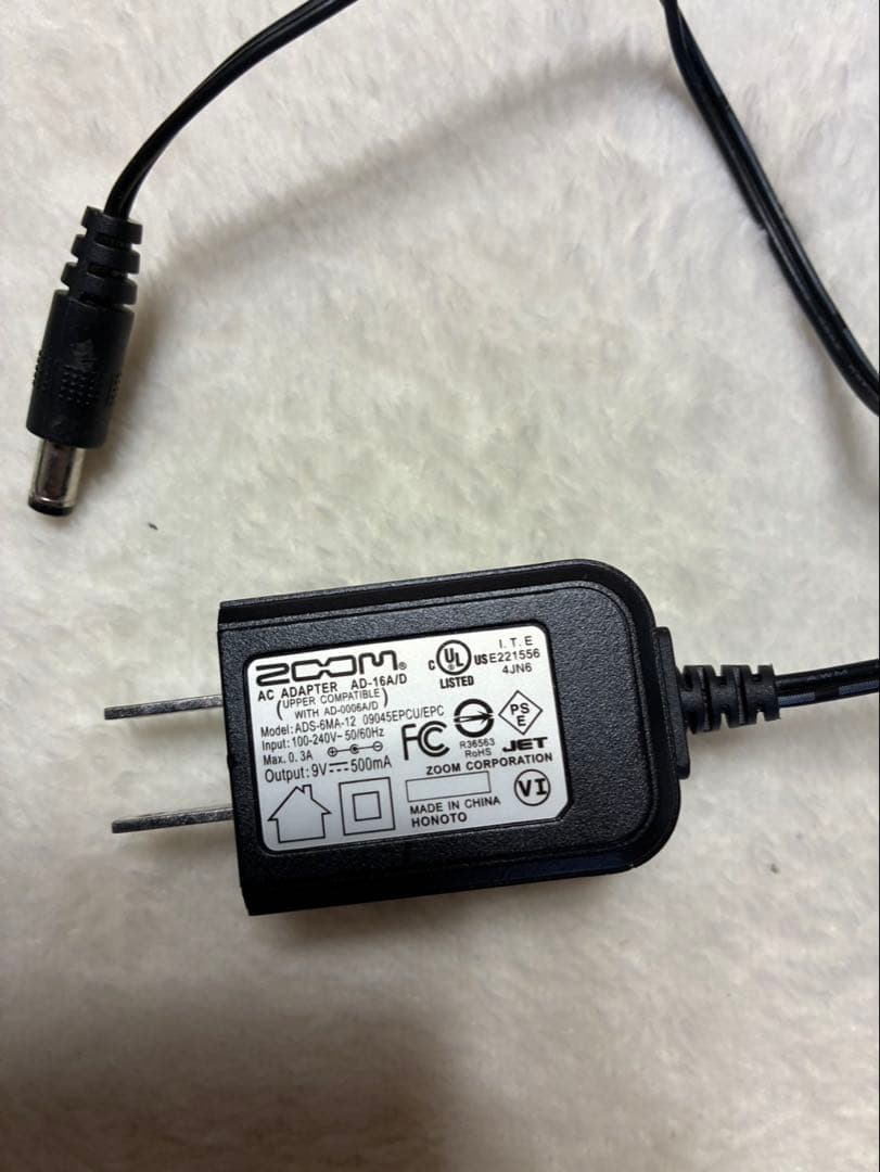 ZOOM G3Xn (AC付き) マルチエフェクター　ギター