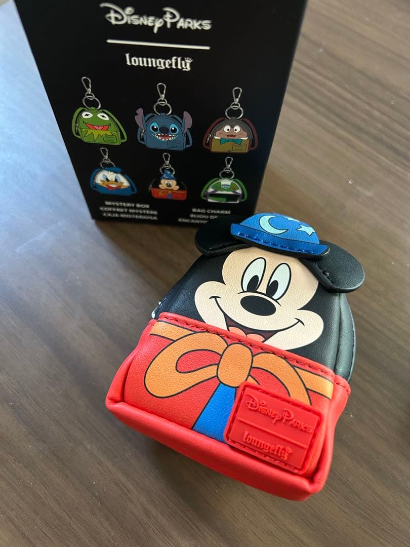 Loungefly ラウンジフライ バッグチャーム　ミッキー 魔法使いの弟子
