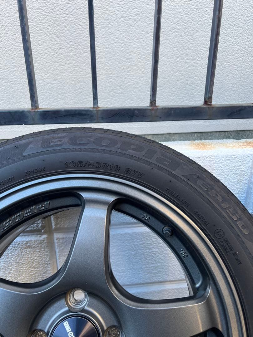 【美品】ENKEI(エンケイ)PF05 16インチ＋2024年製タイヤ付き