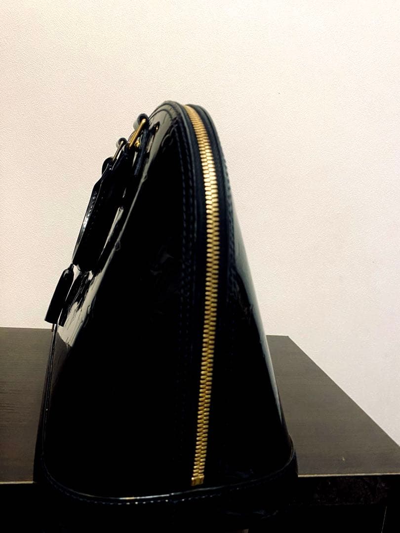 Louis Vuitton Bleu Nuit Vernis ブルーニュイ