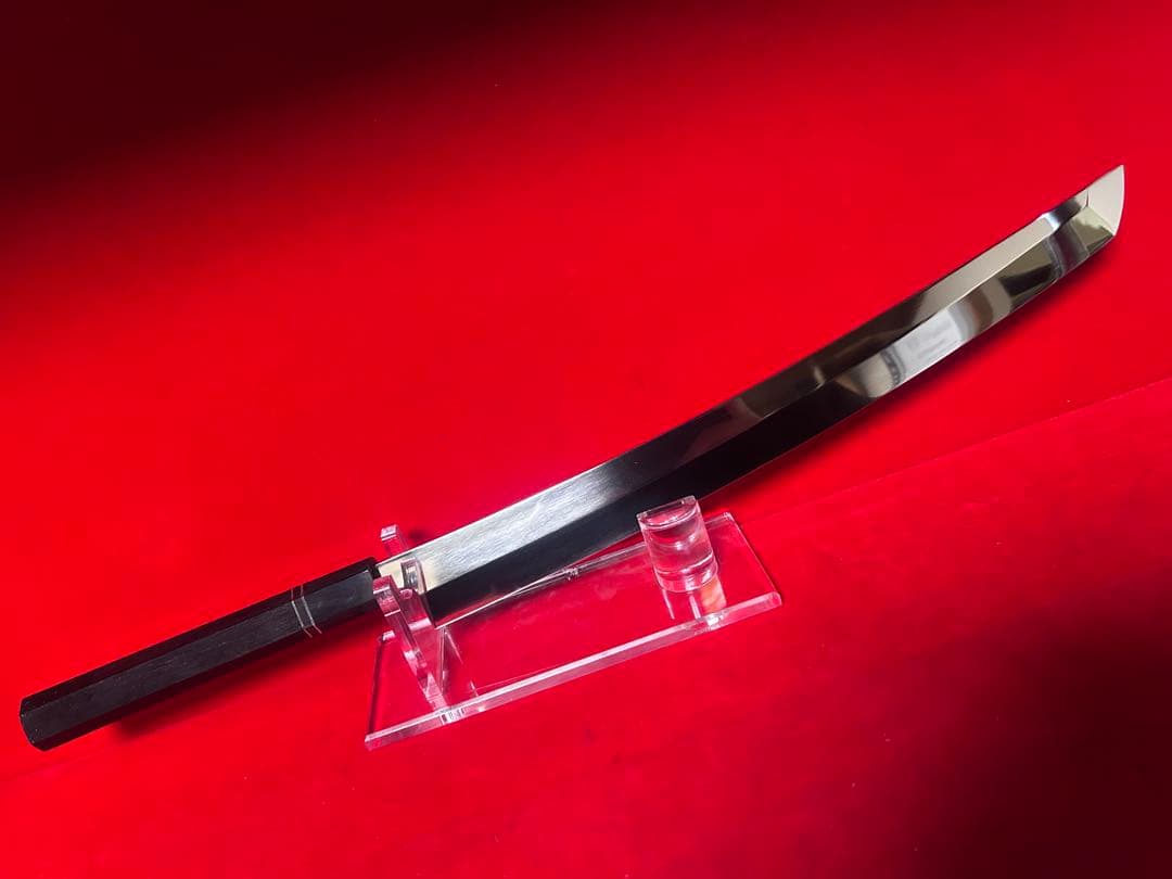 包丁　マグロ包丁　先丸型　尺三　鬼反り　鏡面仕上げ　切味抜群　箱付　未使用品