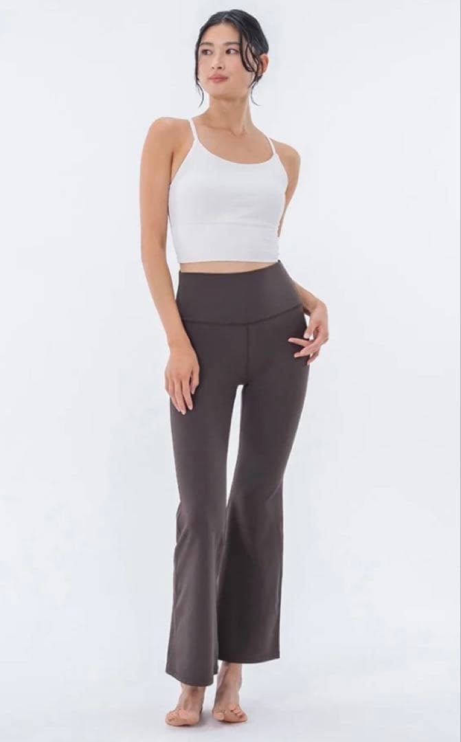 新品 スカーラ【SUKALA】ベーシックフレアレギンス Sサイズ エスプレッソ