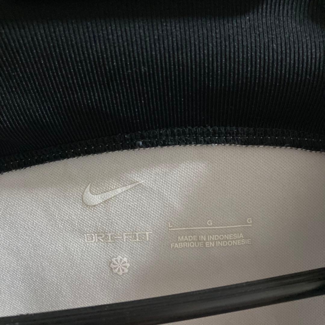 リバプール　フィルミーノ　22-23 ユニフォーム