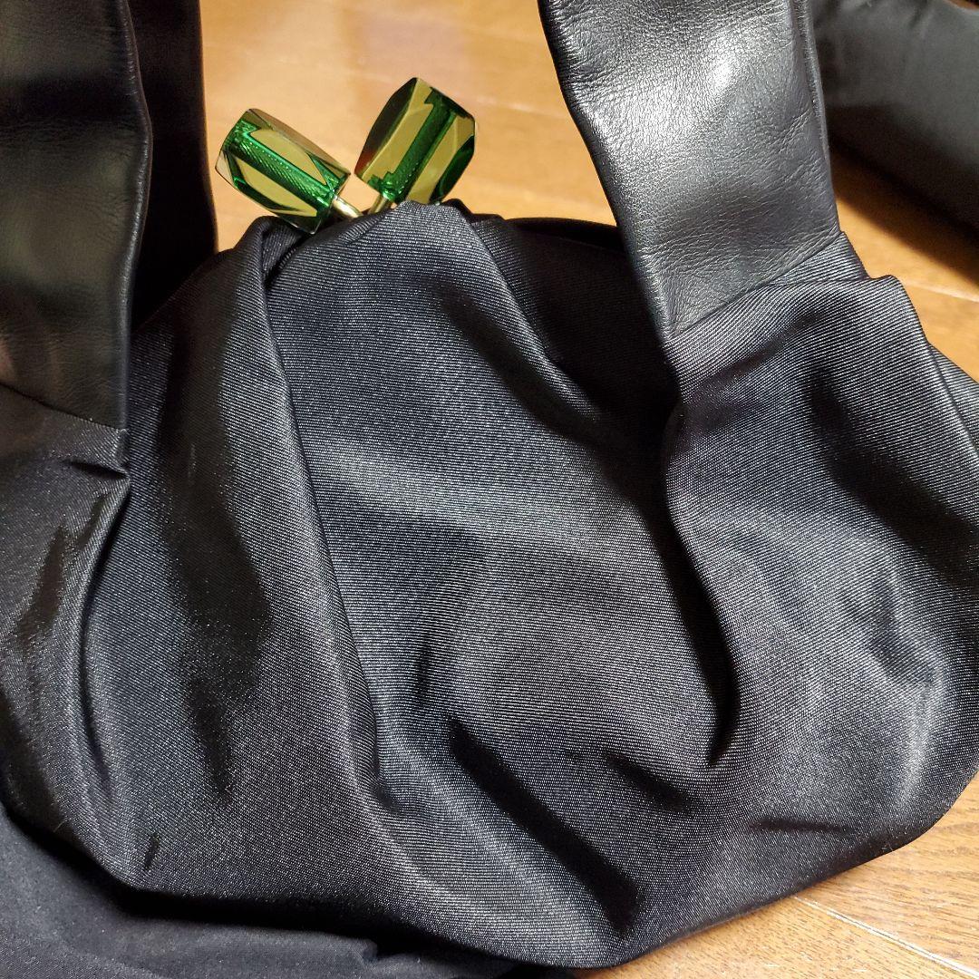 ブランド　ビージュエルド