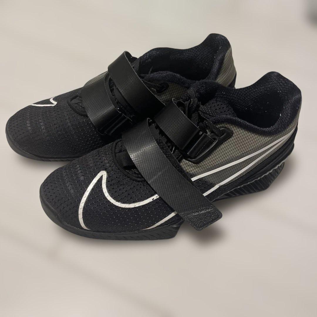 NIKE ロマレオス4