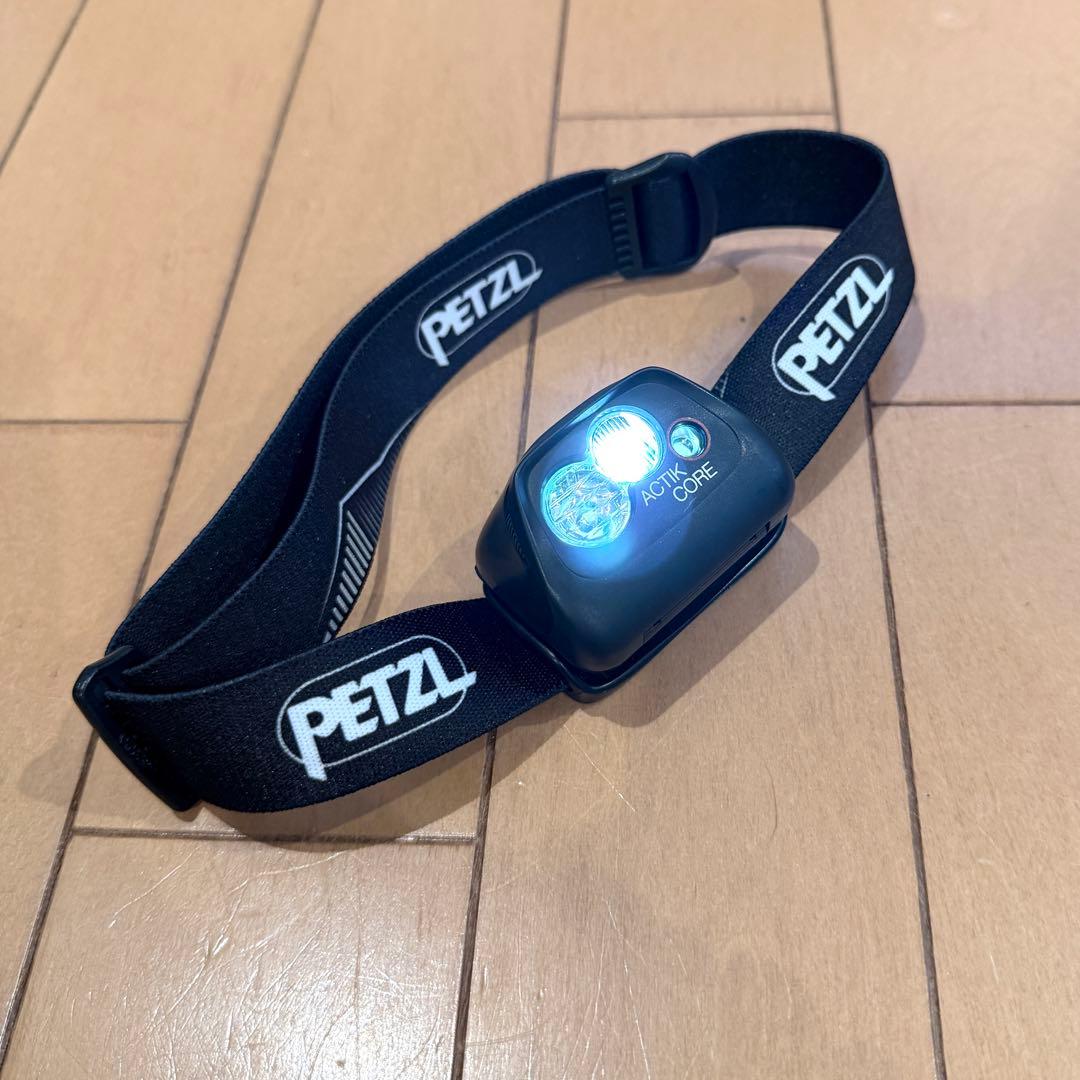 PETZL ACTIK CORE アクティックコア 350ルーメン ヘッドライト