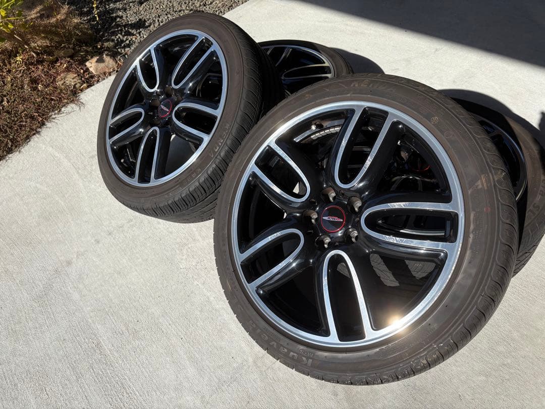 ミニ　F60 ジョンクーパーワークス　夏タイヤ　純正19インチ アルミホイール