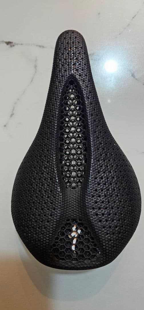 Vu Nguyen　S-WORKS POWER MIRROR サドル