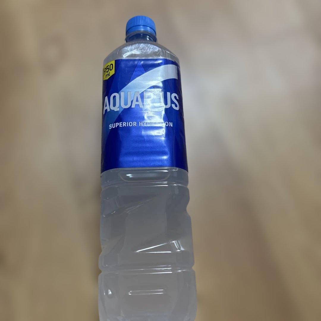 AQUAPLUS 500ml ミネラルウォーター