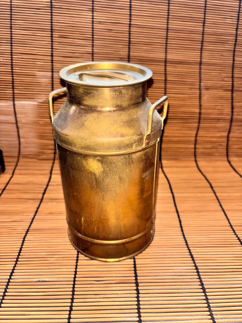 ゴールドミルク缶 中型