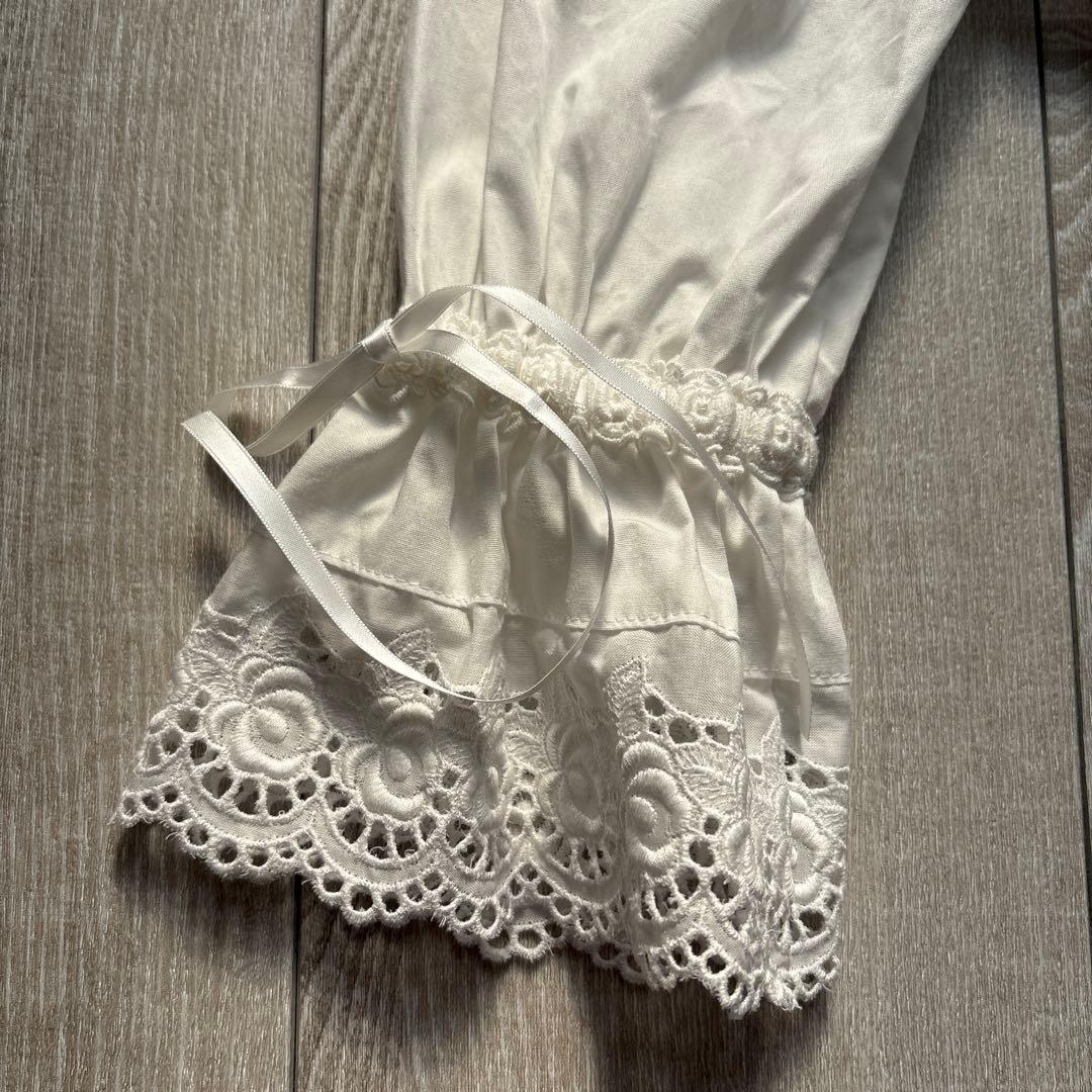 BABY, THE STARS SHINE BRIGHT 後ろピンタックブラウス