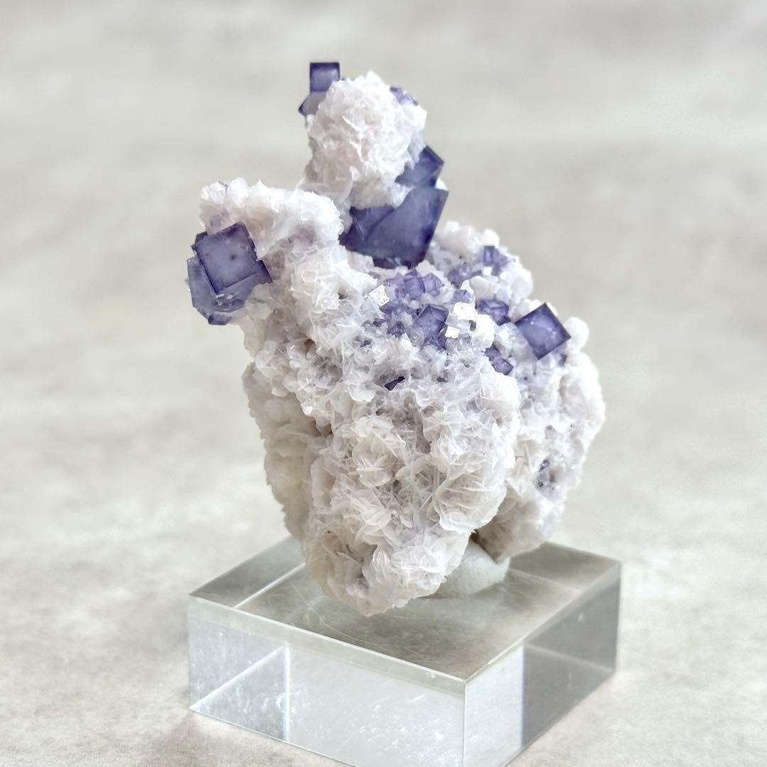 【D290】ポーセリンフローライト Aタイプ ヤオガンシャン 原石 鉱物 標本