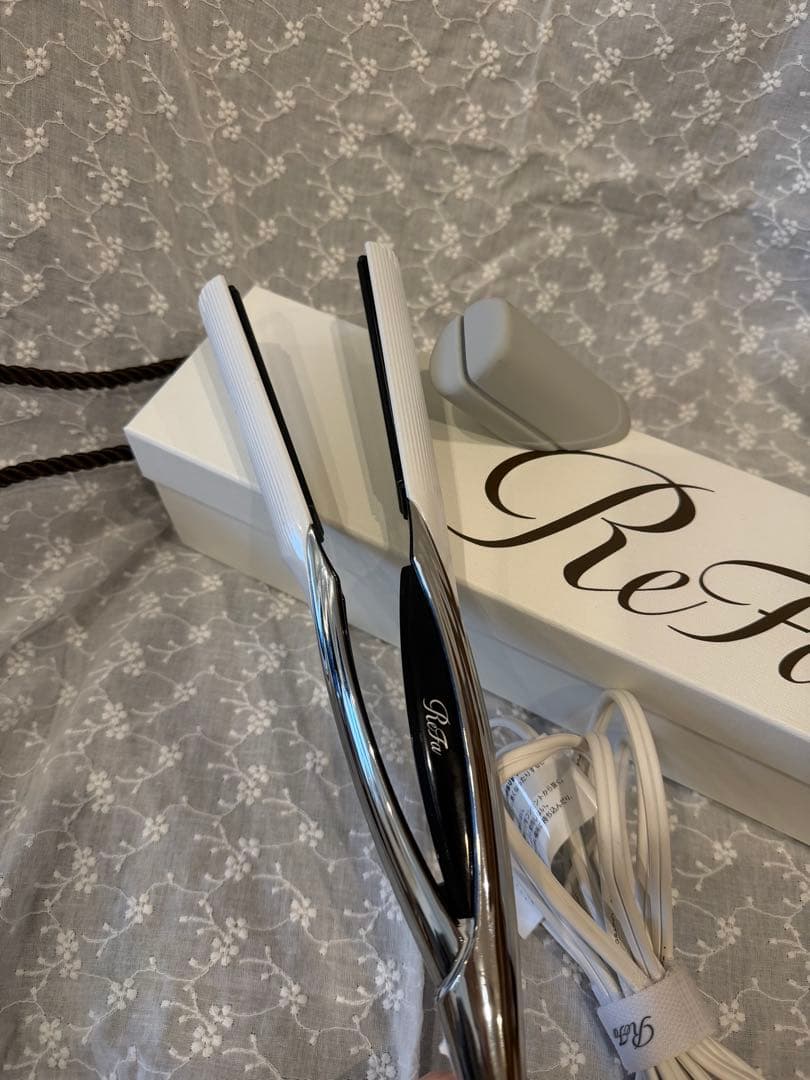 リファ⭐︎ストレートアイロン