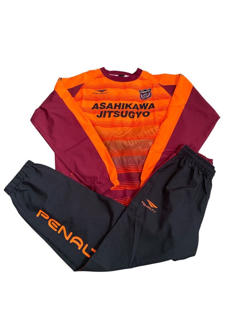 旭川実業　ピステ　上下セットXOサイズ