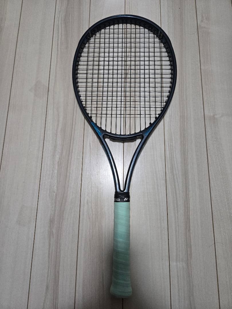 硬式テニスラケット　プリンス　TOUR100