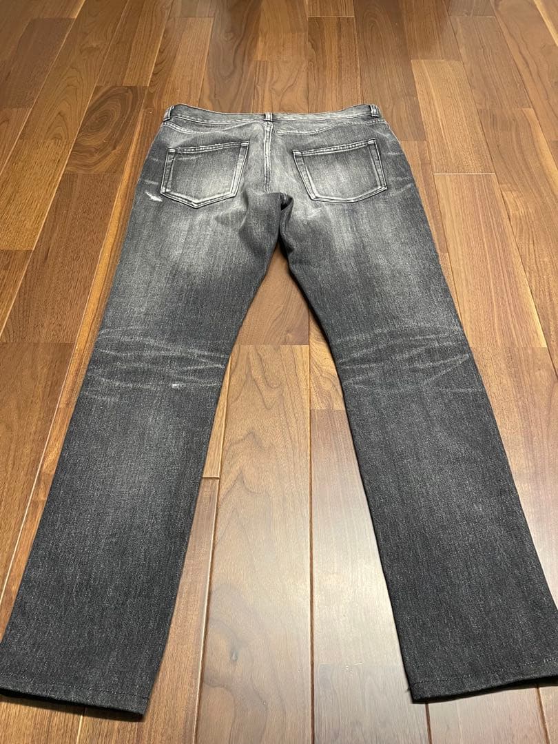 SAINT LAURENT ブラックデニム ダメージ加工