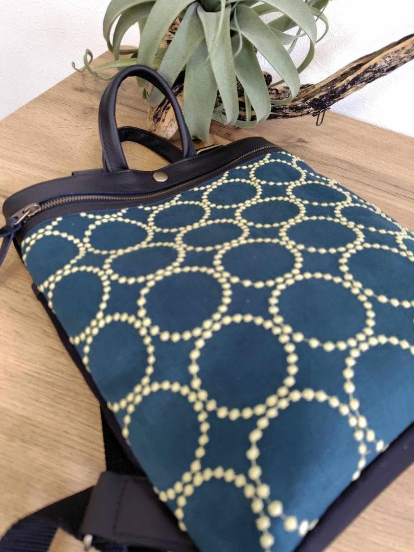 ミナペルホネンtambourineタンバリンDグリーン×クリーム/牛革A4トート