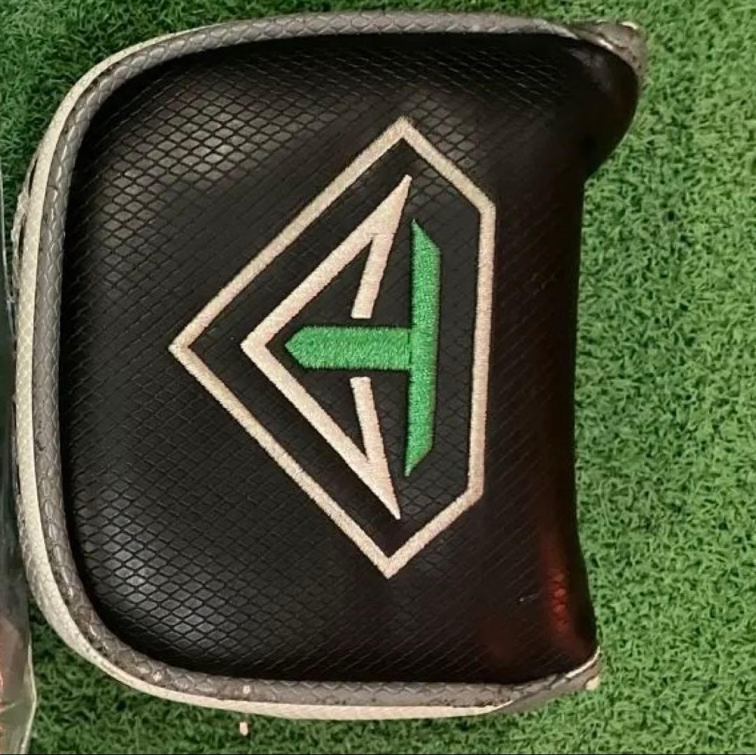 ODYSSEY トゥーロン　ポートランド　パター　34インチ