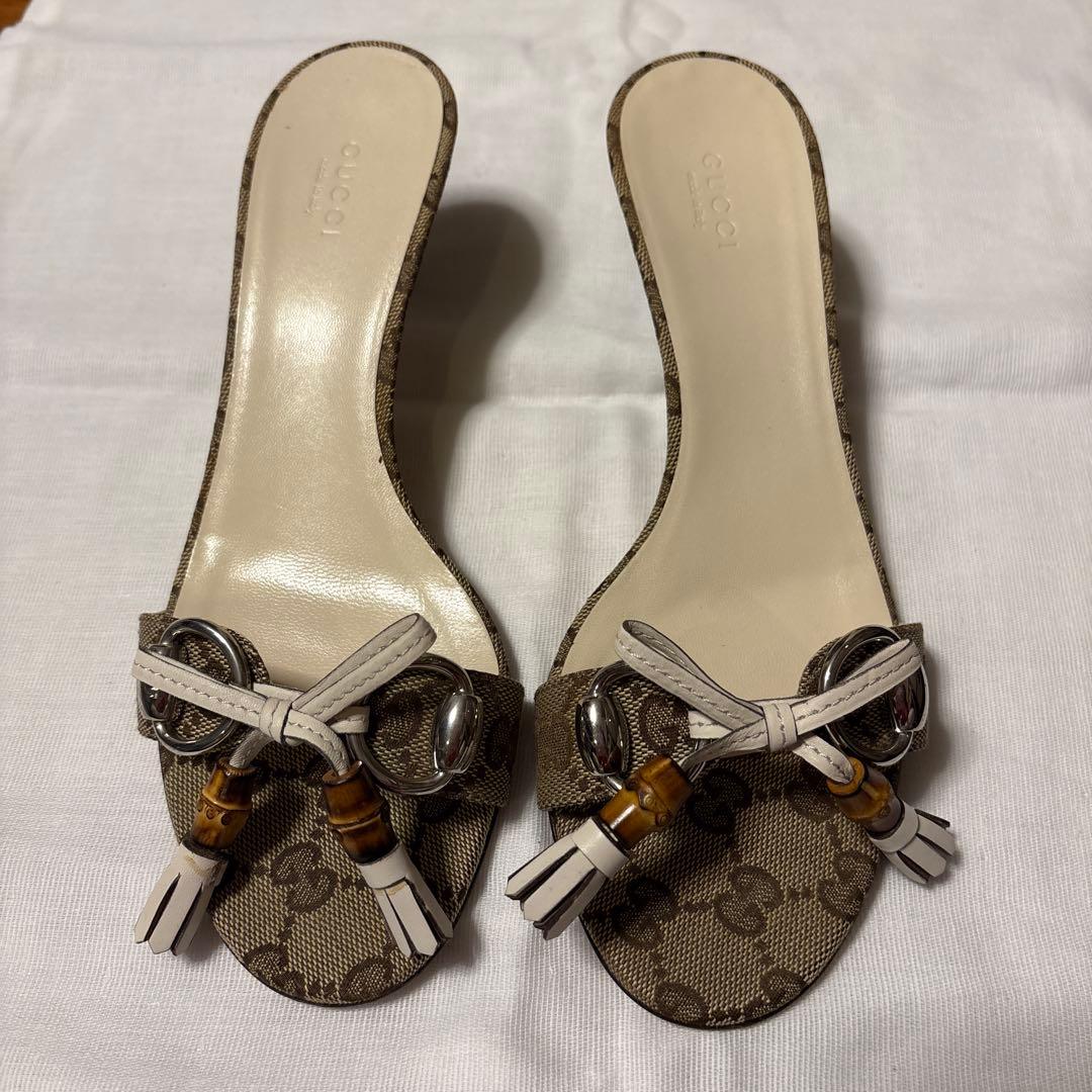 GUCCI バンブー装飾 ミュール ベージュ