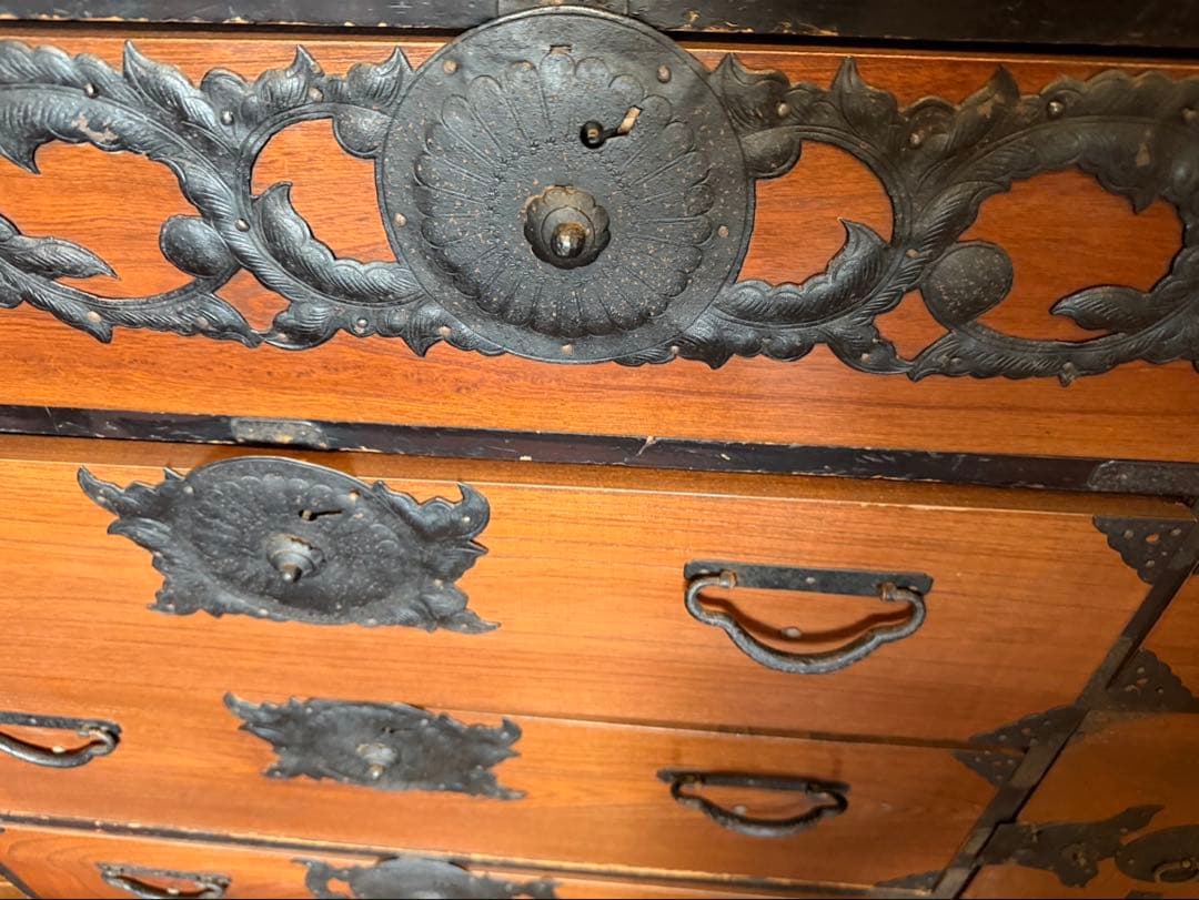 運賃込❗️最高級　日本家具　衣装箪笥　巨匠作品　骨董アンティーク天然無垢けやき？