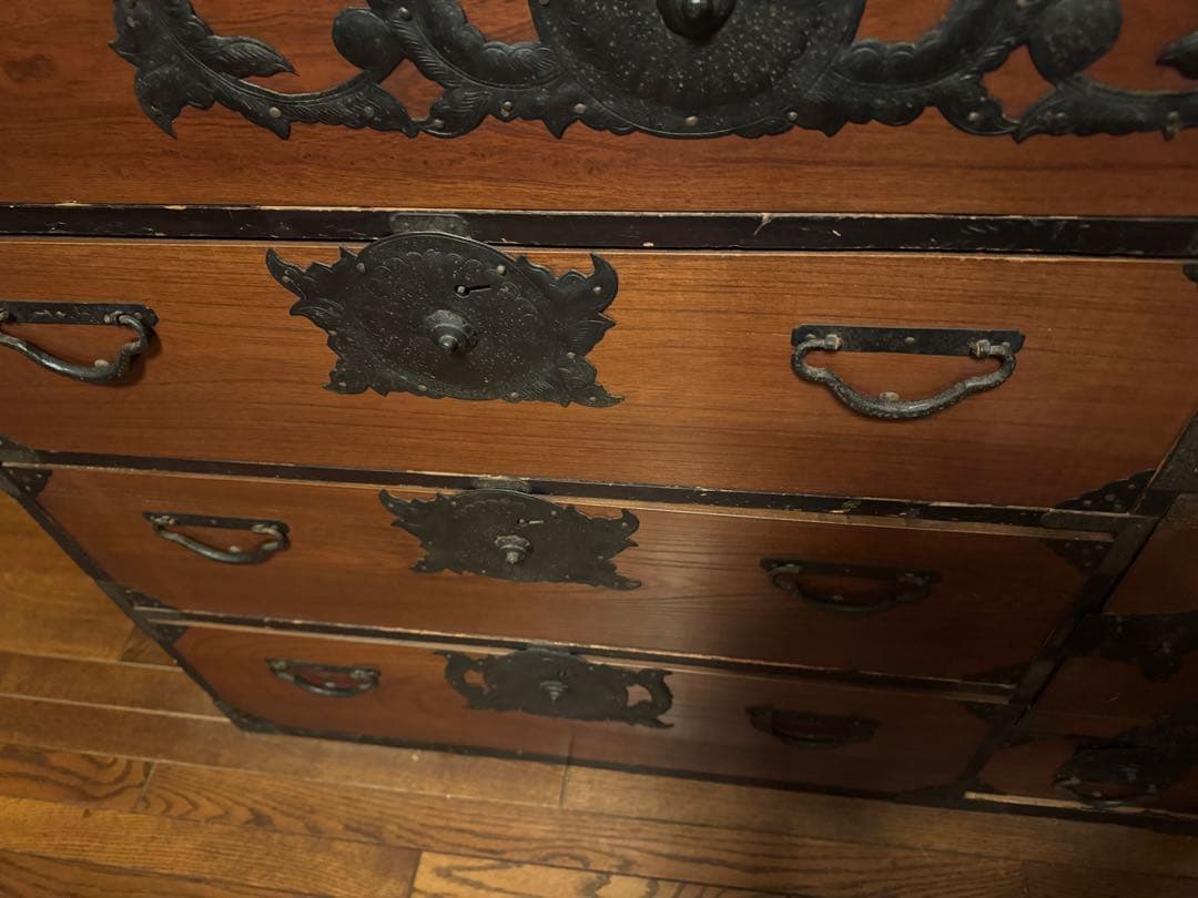 運賃込❗️最高級　日本家具　衣装箪笥　巨匠作品　骨董アンティーク天然無垢けやき？