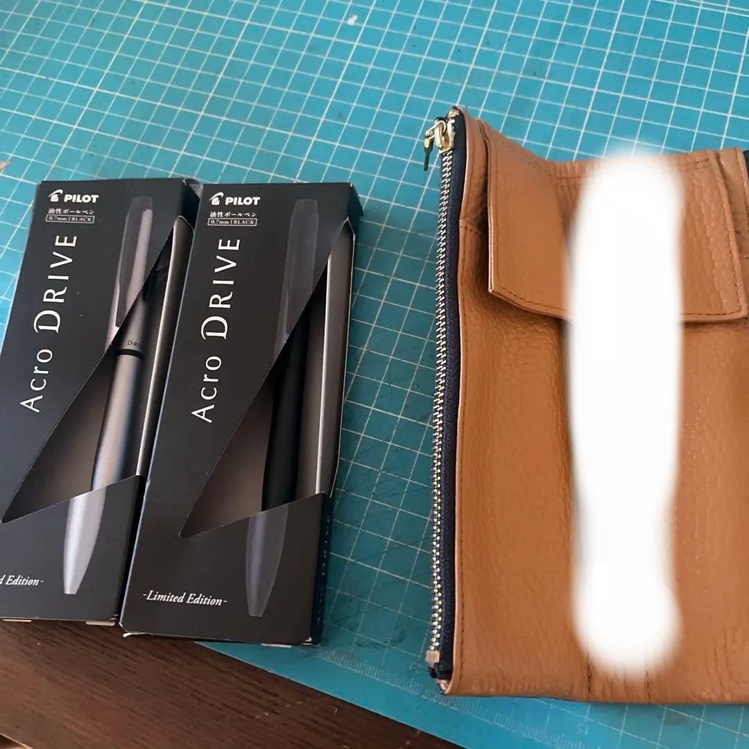 PILOTアクロドライブ限定色2本 ルポセカンドペンケース