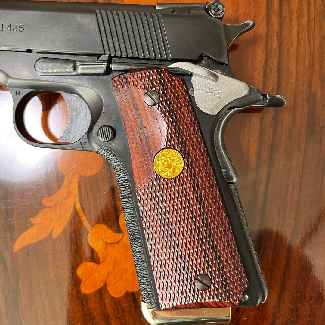 WAウエスタンアームズ ボブ チャウ・ビンテージ 米国へレッツ製ウッドグリップ