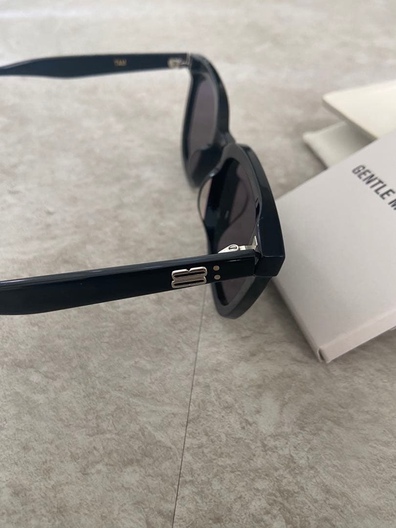 （ジェントルモンスター） TAM サングラス ブラック