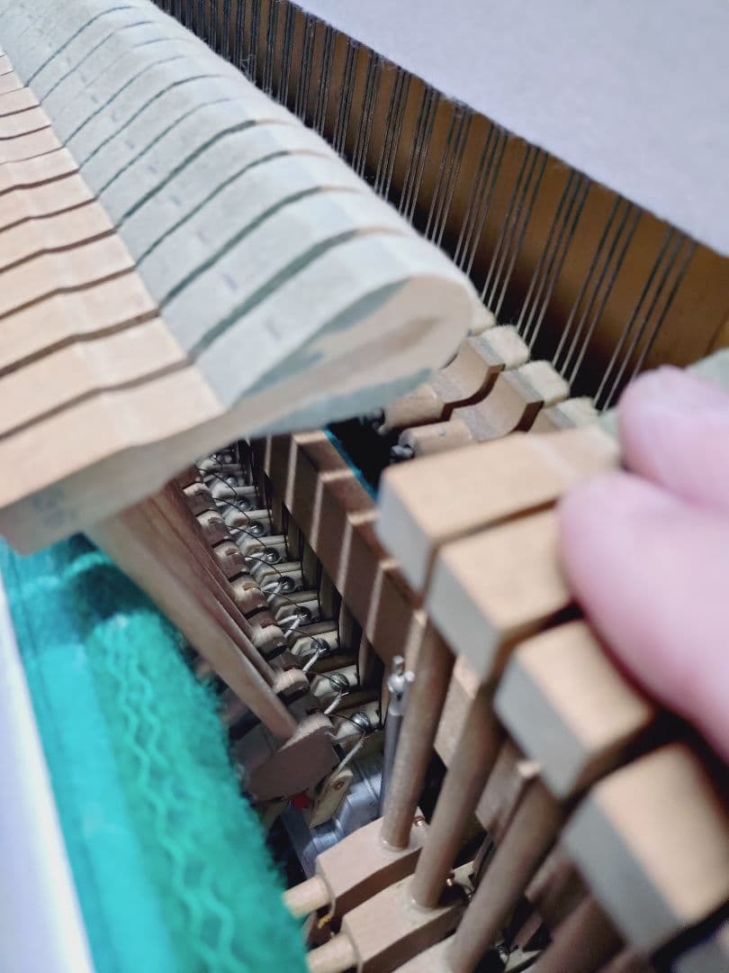 KAWAI KU3 アップライトピアノ 黒