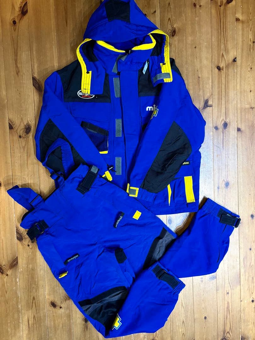 mistral スキー　スノーボードウェア 上下セットアップ　メンズ