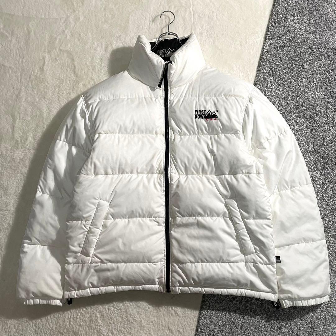 ファーストダウン　リバーシブル　ダウンジャケット　サイズ４L　ブラック　ホワイト