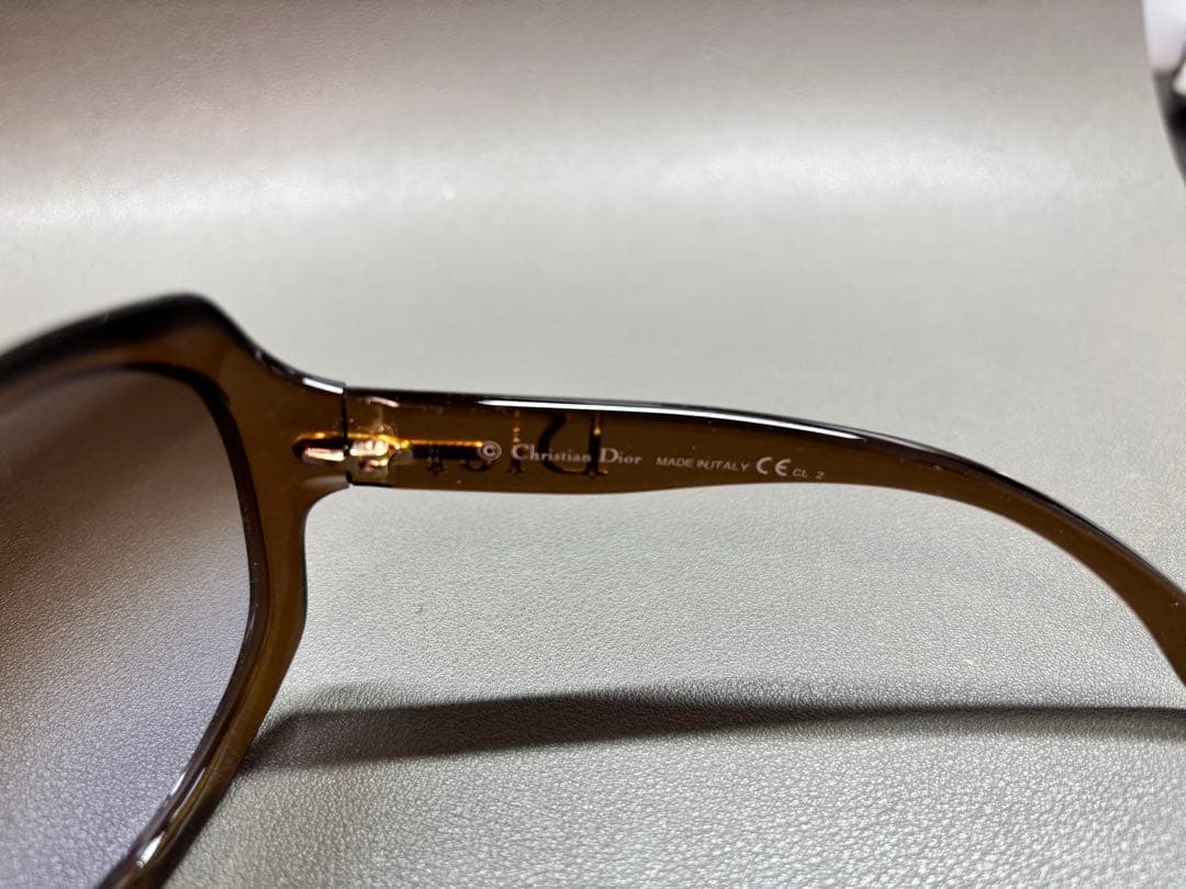 美品　Dior サングラス 専用ケース付き