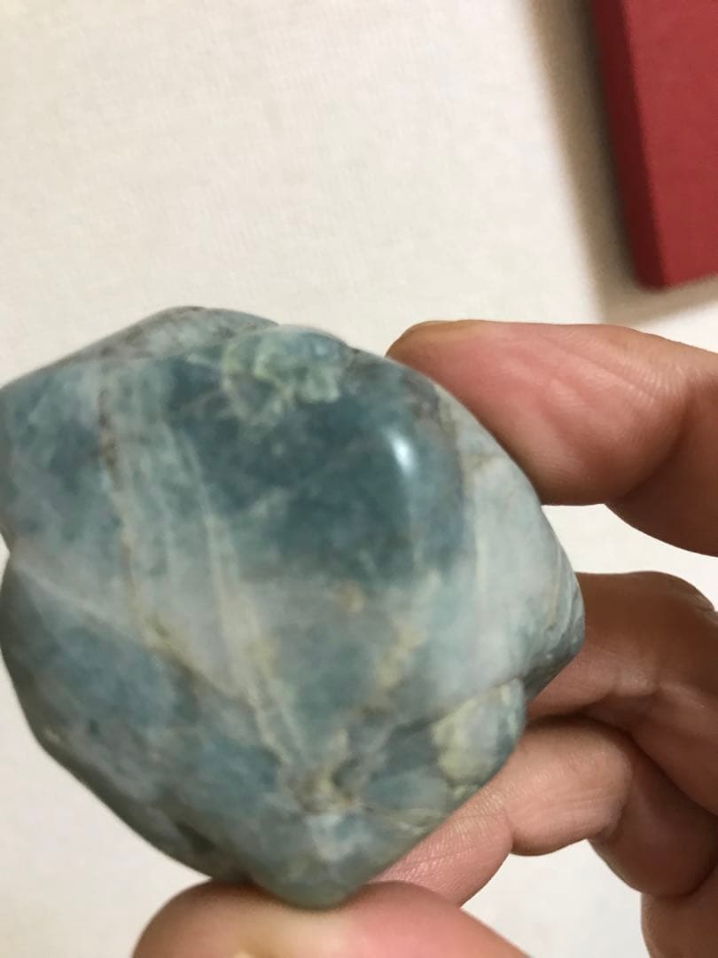 糸魚川 ヒスイ コン沢 青翡翠原石 宝石　原石　スライス