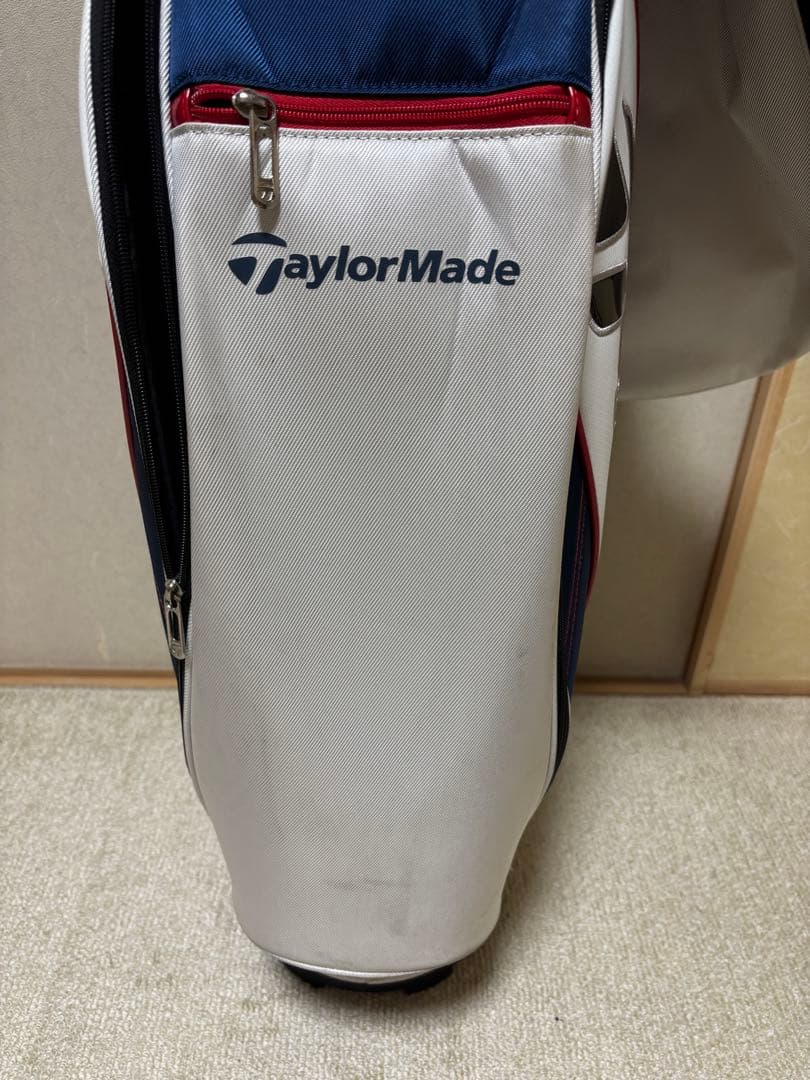 TaylorMade ゴルフ　キャディバッグ ホワイト/レッド