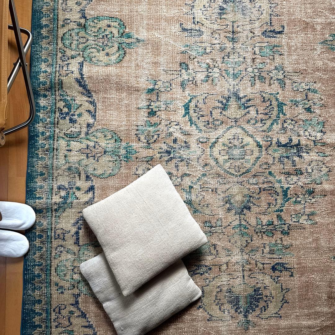 大判172×235淡いブラウンベージュ×ブルー　擦れトルコヴィンテージラグ