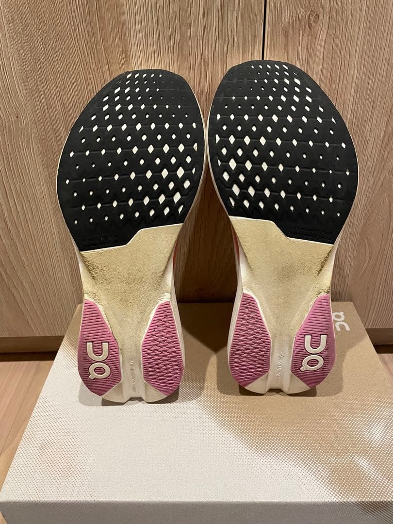 スパイク・シューズ On Cloudboom Strike LS 26.0cm